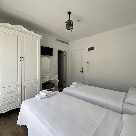 Alesya Hotel Çeşme